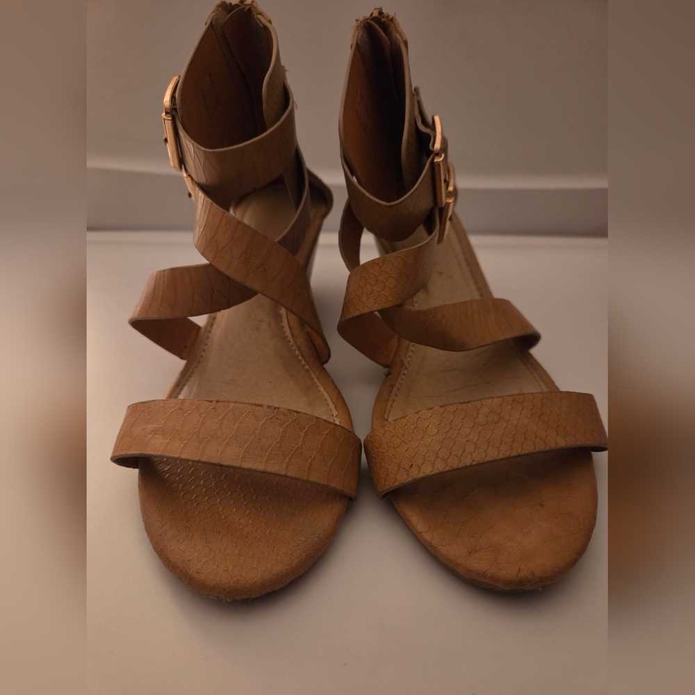 Tan Strappy Wedge Sandals with Zipper and Buckles - Size 6.5